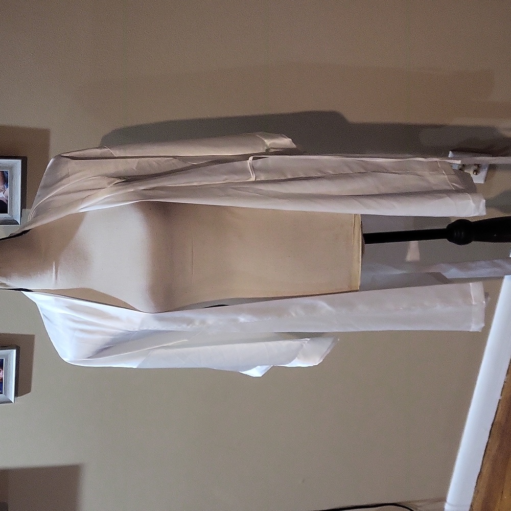 Victoria's Secret Bride Silk Robe - Picture 10 of 14
